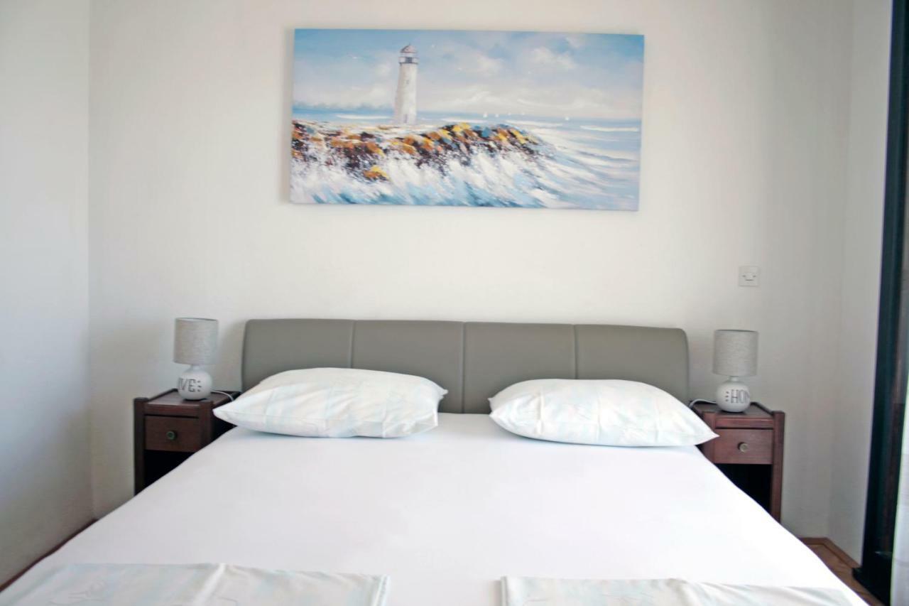 Apartments Villa Zvonimir スラティネ エクステリア 写真